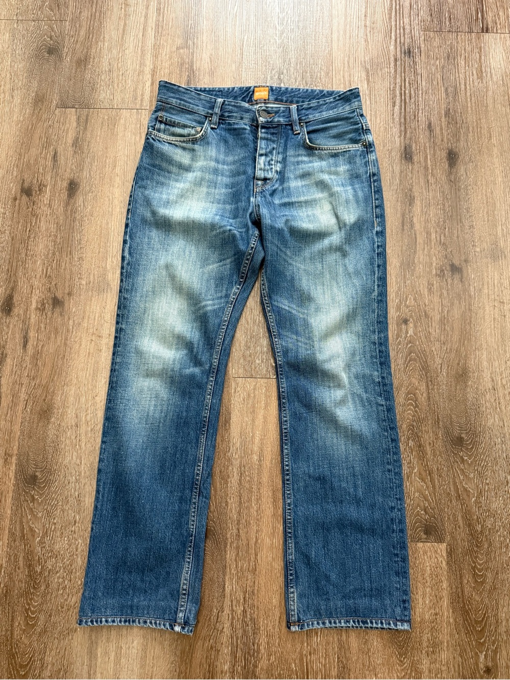 Hugo Boss Faded Blue Straight-Leg Jeans size 30